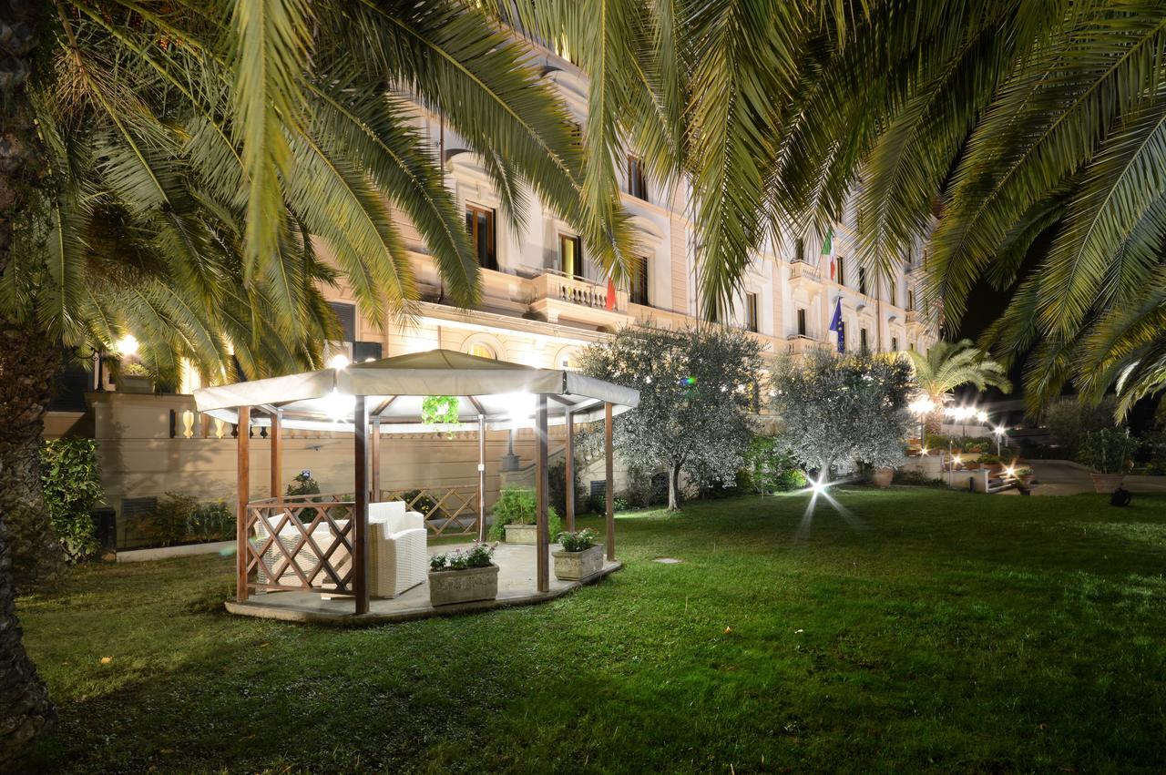 Grand Hotel Vittoria Montecatini Terme Dış mekan fotoğraf
